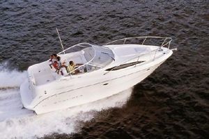 Bayliner 2655 sports cruiser with trailer 2 owners from new