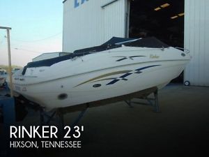 2000 Rinker 232 Captiva Cuddy