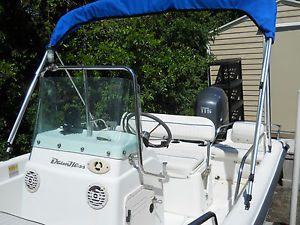 1999 Boston Whaler  DAUNTLESS 16