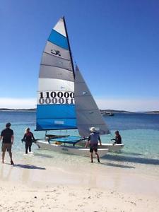 Hobie Cat 16