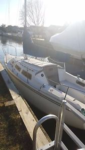 Sailboat Catalina 25' Sloop   