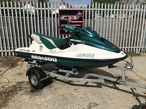 Jet ski Seadoo gtx sit down,  3 seater wave runner Gp spark  Yamaha