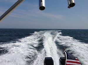 27 Boston Whaler Full Cabin