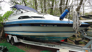 1988 Bayliner 2455 Ciera 24' Boat w/ 2011 Float Trailer - Tons of Extras....