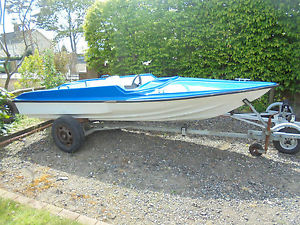 Powerboat with launch trailer and extras