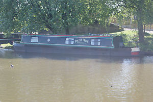 Pollys Pride - 45ft cruiser stern narrowboat