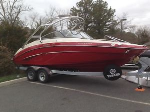 2014 Yamaha Jet Boat 242 Limited S - many upgrades