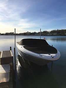 Searay 185 Sport Bowrider Great Family/Ski/Day Boat Very Low Hours