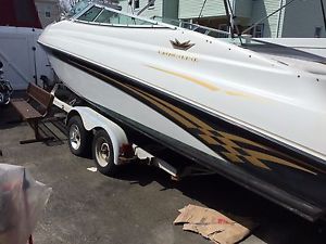 1995 Crownline speed boat