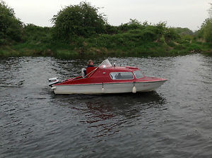 Small Boat Day / Weekend Cruiser Ideal For Fishing Honda 15hp 4 stroke outboard