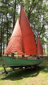 1984 Drascombe Lugger