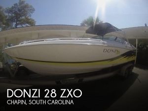 2005 Donzi 28 ZXO