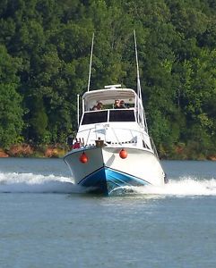 1984 Carver Boats