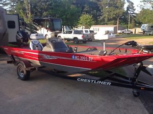 2013 Crestliner 17 storm