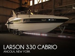 2008 Larson 330 Cabrio Used