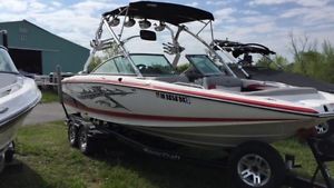 2009 Mastercraft X45 Low hours, 8100 Vortec engine, Well Maintained,Excellent