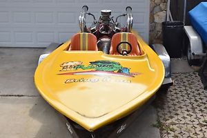 1974 Hondo flat bottom race boat (v drive)