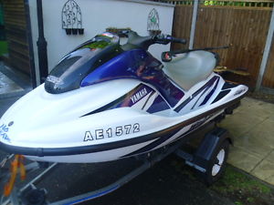 YAMAHA GP1200 R WAVERUNNER JETSKI