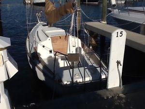 Cape Dory 25