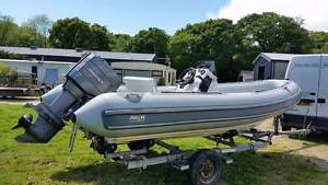 AVON RIB 5.45 MT WITH 90HP COMPLETE WITH ROAD TRAILER