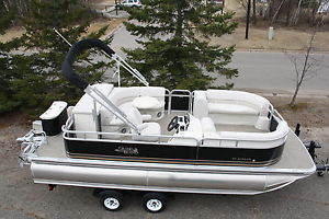 2016 Tahoe Grand Island 21 Ft Gt cruise Hpp