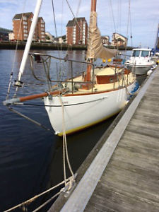 Teak Yacht