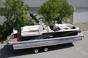 2016 Tahoe Grand Island 26 Tmltz quad lounger Cruise Tri Hpp