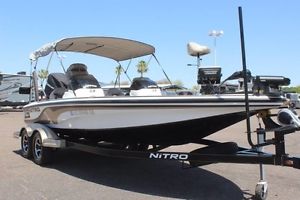 2015 Nitro Z9 Pro Dual Console Bass Boat