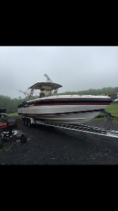 34FT.. Wellcraft center console