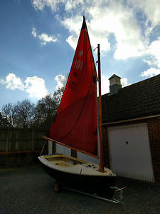 Cornish Cormorant Sailing Dinghy Boat Tailer Sailer