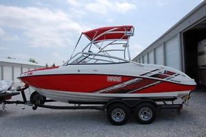 2008 Yamaha AR 210 Wakeboard boat