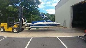 2007 Sea Ray 185 Sport with Wake tower