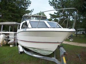 1993 Bayliner 2452 Express