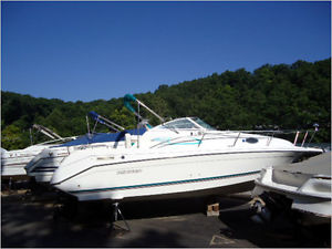 1996 Rinker 265 Fiesta Vee